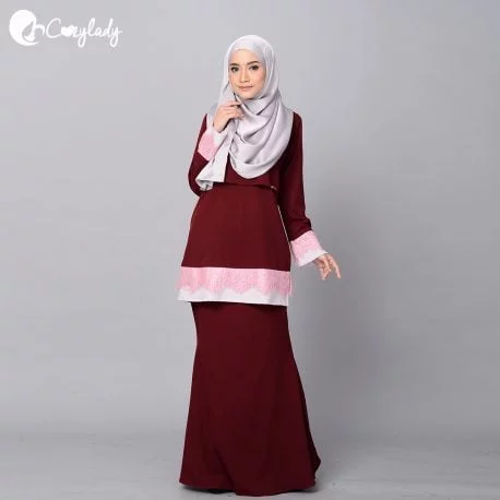 Baju-kurung-menyusu-selak23